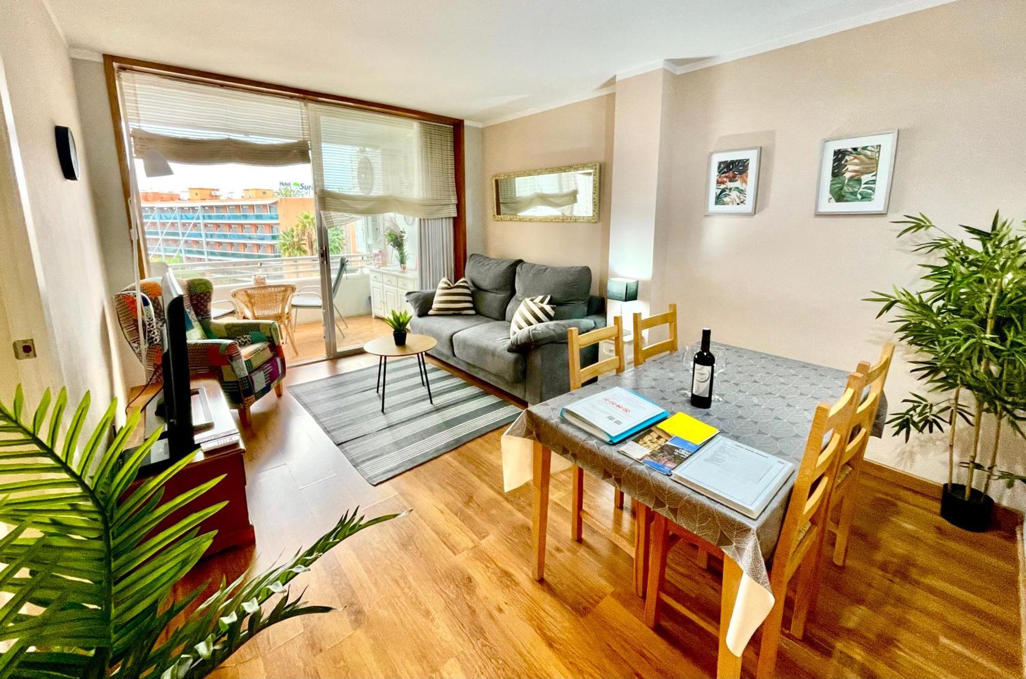 Seahomes Vacations, La Mer Bleue, Beach&Pool, Pk, Full Equipped In Fenals Beach Lloret de Mar Dış mekan fotoğraf